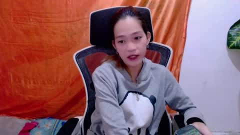 Snapshot of angelyn_slim chatting on 23, 7, 2026 angelyn_slim online show from 23, 7, 2026