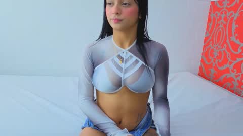 angi_lozano online show from 19, 11, 2025