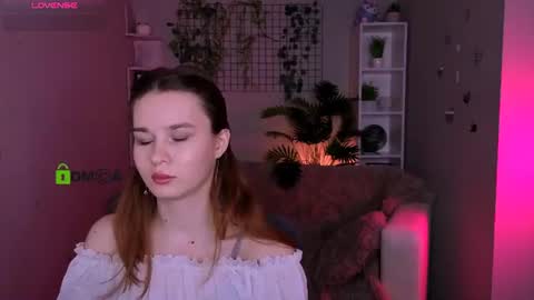 Snapshot of angie_foxy chatting on 11, 6, 2026 Angle online show from 11, 6, 2026