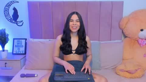 Snapshot of angiegriffin chatting on 4, 2, 2025 Milo ---- online show from 4, 2, 2025