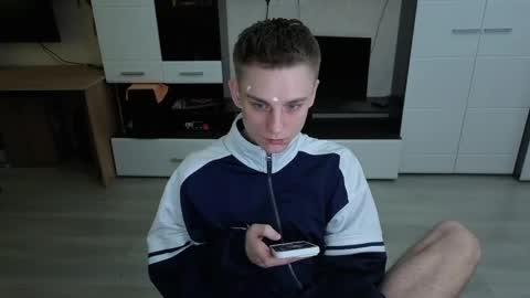 Snapshot of angryzan chatting on 24, 4, 2026 vodka online show from 24, 4, 2026