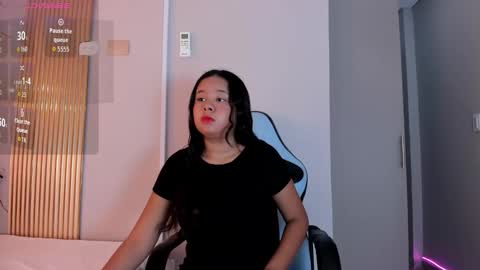 Snapshot of angye_harmony chatting on 4, 2, 2026 Angie online show from 4, 2, 2026