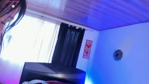 ana sofia   online show from 15, 4, 2026