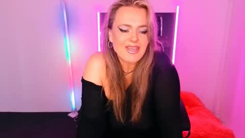 Snapshot of anielafox chatting on 14, 9, 2025 Aniela online show from 14, 9, 2025