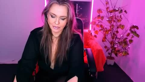 Snapshot of anielafox chatting on 22, 11, 2025 Aniela online show from 22, 11, 2025