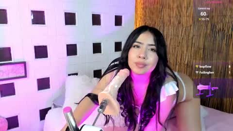 Snapshot of aniie_west chatting on 6, 3, 2025 aniie_west online show from 6, 3, 2025