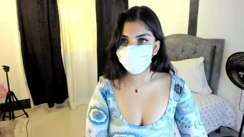 Snapshot of aniisaalii chatting on 25, 5, 2026 Anissa online show from 25, 5, 2026