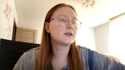 Snapshot of anika_lipps chatting on 27, 6, 2026 Anika online show from 27, 6, 2026