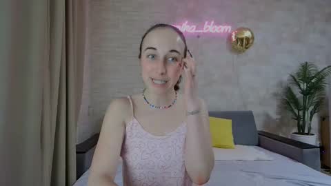 anikabloom online show from 20, 2, 2025