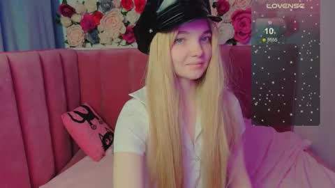 Alica online show from 12, 11, 2025