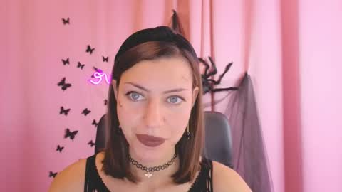 Anni online show from 1, 11, 2025