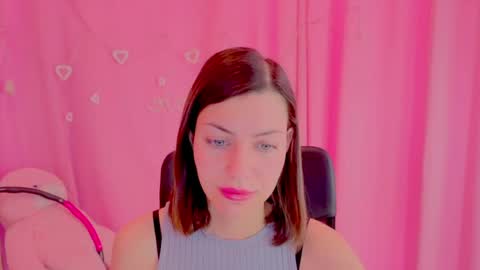 Snapshot of aniskyy chatting on 30, 4, 2026 Anni online show from 30, 4, 2026
