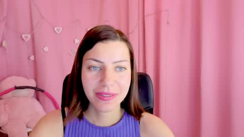 Snapshot of aniskyy chatting on 20, 5, 2026 Anni online show from 20, 5, 2026