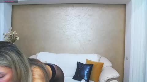 Snapshot of anissalogan chatting on 15, 5, 2026 my name is Ani online show from 15, 5, 2026