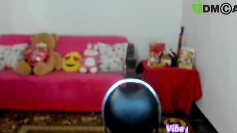 AnissyaX online show from 23, 9, 2025