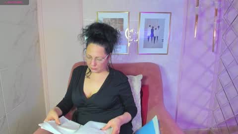 Snapshot of anita_muse chatting on 20, 12, 2024 Anita online show from 20, 12, 2024