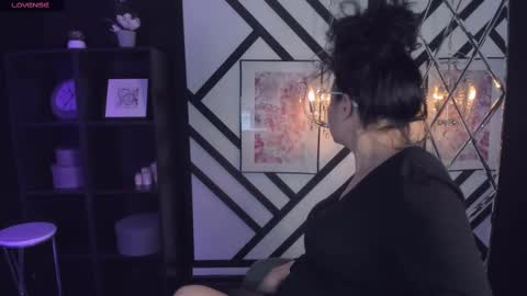 Snapshot of anita_muse chatting on 6, 3, 2025 Anita online show from 6, 3, 2025