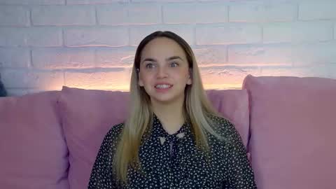 AnitaVenture online show from 28, 9, 2025