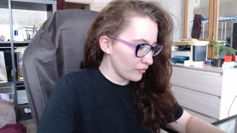 Snapshot of ankey_rayah chatting on 9, 12, 2024 Nameless online show from 9, 12, 2024