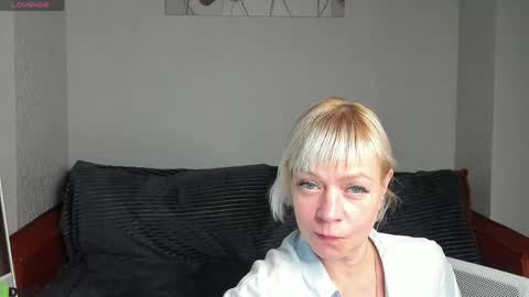 Snapshot of ann_annise chatting on 11, 5, 2026 ann_annise online show from 11, 5, 2026