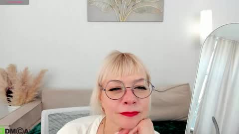 Snapshot of ann_annise chatting on 15, 5, 2026 ann_annise online show from 15, 5, 2026
