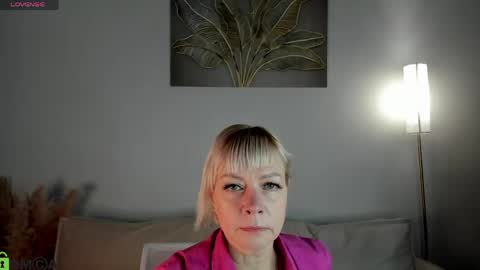 Snapshot of ann_annise chatting on 17, 5, 2026 ann_annise online show from 17, 5, 2026