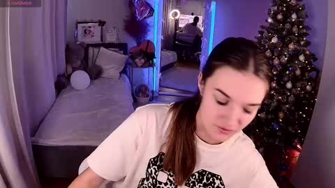 Snapshot of ann_woood chatting on 28, 2, 2026 ann_woood online show from 28, 2, 2026