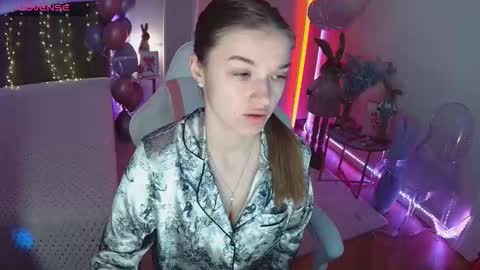 ann_woood online show from 23, 3, 2026