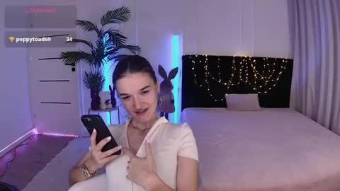 Snapshot of ann_woood chatting on 8, 5, 2026 ann_woood online show from 8, 5, 2026