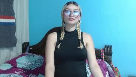 Snapshot of anna_col chatting on 21, 7, 2026 Anna online show from 21, 7, 2026
