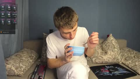 Snapshot of anna_jason chatting on 8, 1, 2025 Fansly Jason sweet ass online show from 8, 1, 2025