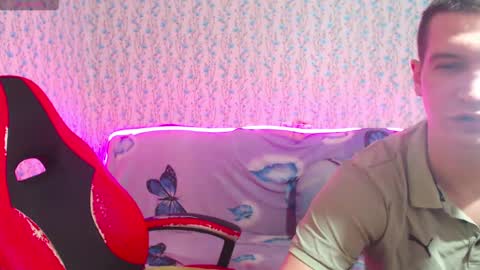 Snapshot of anna_ki chatting on 22, 1, 2025 AnnaJake online show from 22, 1, 2025