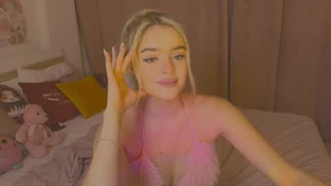 Snapshot of anna_nickol chatting on 7, 7, 2026 Anna online show from 7, 7, 2026