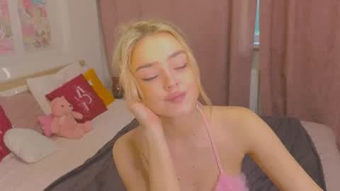 Snapshot of anna_nickol chatting on 17, 7, 2026 Anna online show from 17, 7, 2026