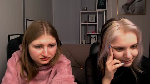 Snapshot of anna_sunshines chatting on 5, 12, 2024 Anna pvt is open online show from 5, 12, 2024