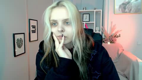 Snapshot of anna_sunshines chatting on 13, 1, 2025 Anna pvt is open online show from 13, 1, 2025