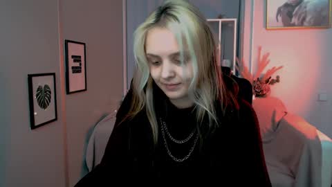 Snapshot of anna_sunshines chatting on 13, 1, 2025 Anna pvt is open online show from 13, 1, 2025