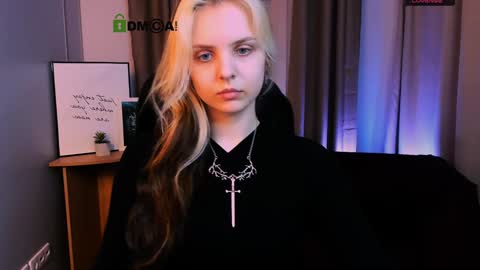 Snapshot of anna_sunshines chatting on 28, 1, 2025 Anna pvt is open online show from 28, 1, 2025
