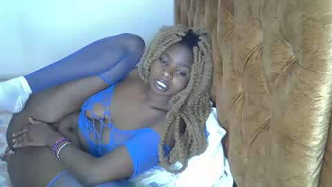 annabellapretty online show from 15, 10, 2025