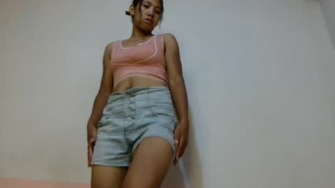 Snapshot of annahhotgirl chatting on 1, 2, 2025 annahhotgirl online show from 1, 2, 2025