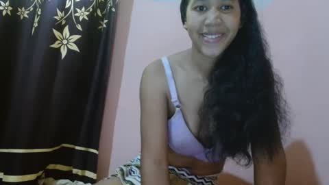 Snapshot of annahhotgirl chatting on 3, 2, 2025 annahhotgirl online show from 3, 2, 2025