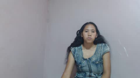 Snapshot of annahhotgirl chatting on 15, 2, 2025 annahhotgirl online show from 15, 2, 2025