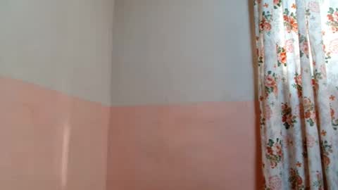 Snapshot of annahhotgirl chatting on 22, 2, 2025 annahhotgirl online show from 22, 2, 2025