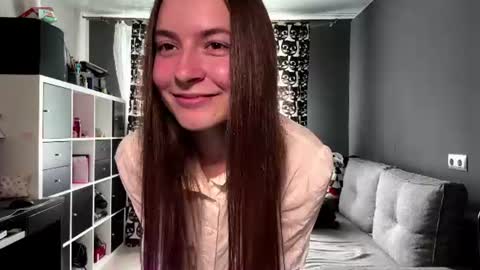 Anna online show from 1, 7, 2026