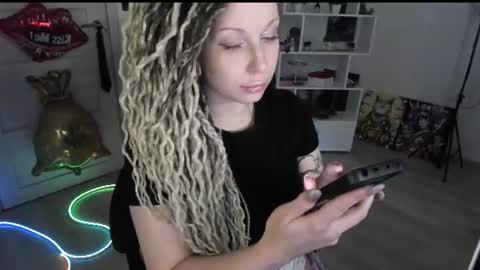 Anna online show from 17, 7, 2026