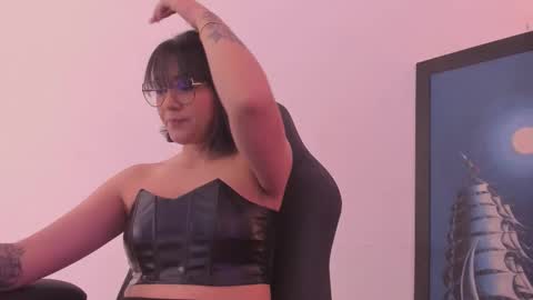 Annara Lein online show from 10, 11, 2025