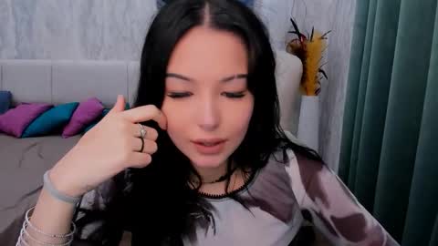 Anna online show from 13, 10, 2025