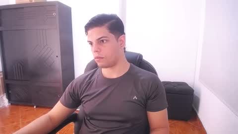 Anndy Hardy online show from 12, 12, 2024