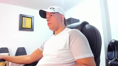 Anndy Hardy online show from 3, 1, 2025