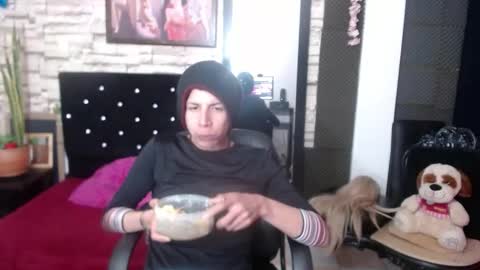 Anne online show from 16, 10, 2025